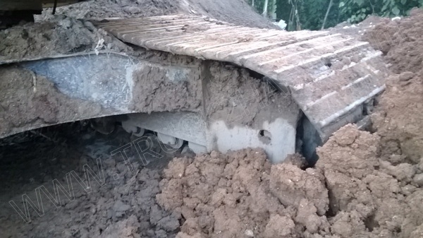 รถแบคโฮ ยี่ห้อ KOMATSU PC200-8