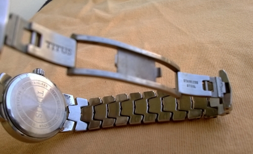 Titus stainless  ขนาด 27มม. (รวมเม็ด)