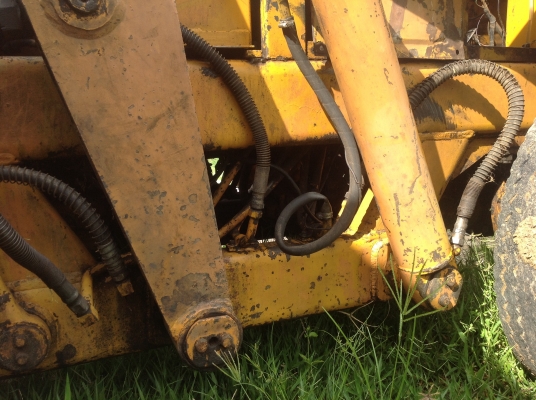 ขายรถตัก KOMATSU SD20  แขนยาวตักถึง 10 ล้อ