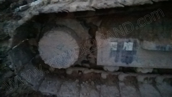 รถแบคโฮ ยี่ห้อ KOMATSU PC200-8