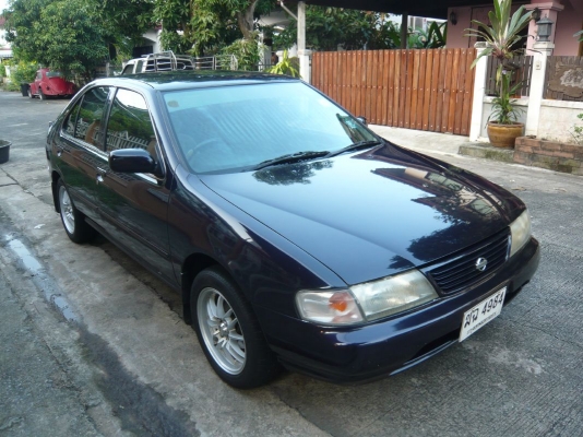 รถสวยสภาพดี เกียร์ออโอ้ ติดLPGหัวฉีด ถังโดนัด วิ่งได้ทั้งแก๊สและน้ำมัน