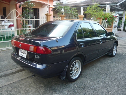 รถสวยสภาพดี เกียร์ออโอ้ ติดLPGหัวฉีด ถังโดนัด วิ่งได้ทั้งแก๊สและน้ำมัน