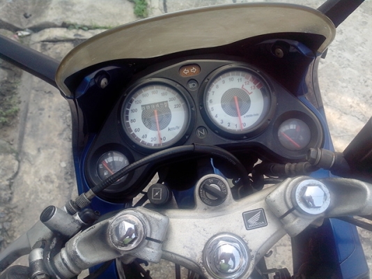 ขาย cbr150 คาร์บู