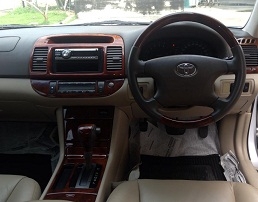 Totota Camry ดาวน์น้อย โฉมผู้บริหาร รถบ้าน โคตรสวย ขอบอก