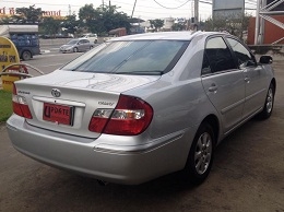 Totota Camry ดาวน์น้อย โฉมผู้บริหาร รถบ้าน โคตรสวย ขอบอก