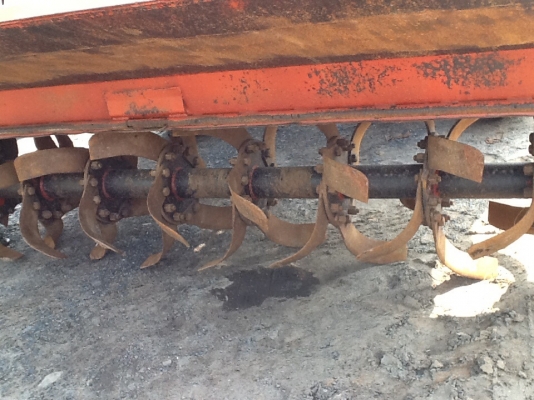 โรตารี่วิเชียร 1.80 เมตร สภาพดี ใบเต็มๆ พร้อมยอยปั่น