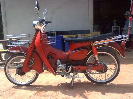 ขายด่วนมอไซต์คลาสสิค ถูกๆพร้อมใช้งานเครื่อง Wave ฝา ไทเกอร์ คาร์บูแดช FR80 แนวๆ C70