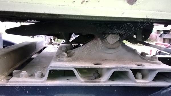 หัวลากHINO พร้อมหางโรเบส 3 เพลา เพลาเหลี่ยม