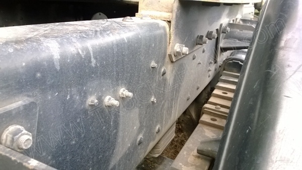 หัวลากHINO พร้อมหางโรเบส 3 เพลา เพลาเหลี่ยม