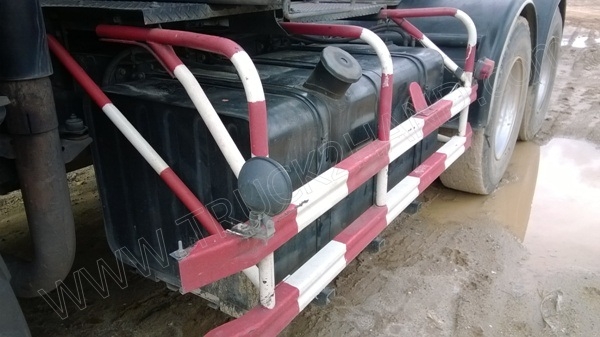 หัวลากHINO พร้อมหางโรเบส 3 เพลา เพลาเหลี่ยม