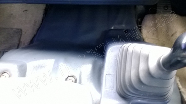 หัวลากHINO พร้อมหางโรเบส 3 เพลา เพลาเหลี่ยม