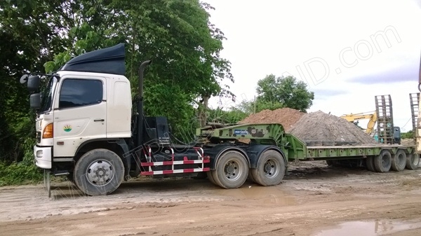 หัวลากHINO พร้อมหางโรเบส 3 เพลา เพลาเหลี่ยม