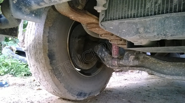 หัวลากHINO พร้อมหางโรเบส 3 เพลา เพลาเหลี่ยม