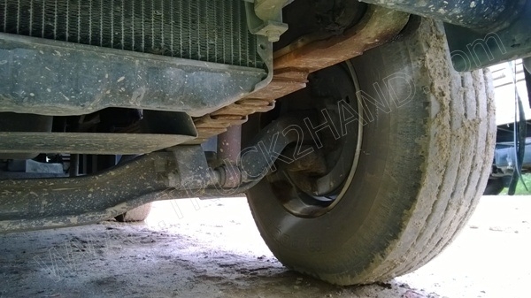 หัวลากHINO พร้อมหางโรเบส 3 เพลา เพลาเหลี่ยม