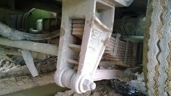 หัวลากHINO พร้อมหางโรเบส 3 เพลา เพลาเหลี่ยม