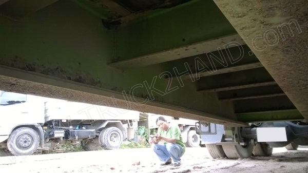 หัวลากHINO พร้อมหางโรเบส 3 เพลา เพลาเหลี่ยม