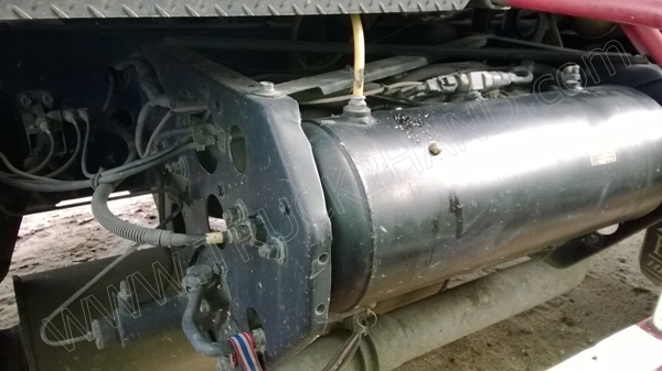 หัวลากHINO พร้อมหางโรเบส 3 เพลา เพลาเหลี่ยม