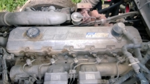 หัวลากHINO พร้อมหางโรเบส 3 เพลา เพลาเหลี่ยม