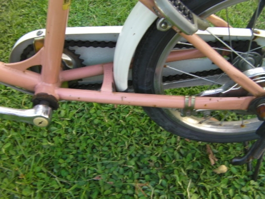 รถขานดเล็กสำหรับเด๊กสีชมพูเนื้อราคา1200บาทจากญี่ปุ่น