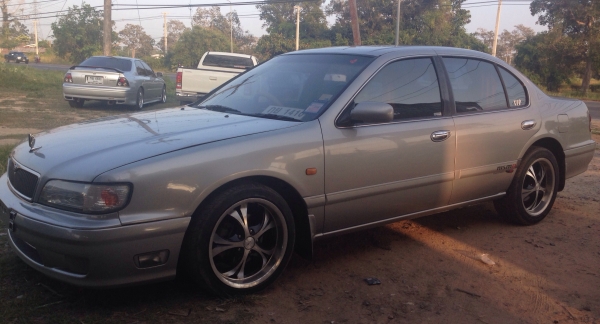 NISSAN CEFIRO VQ 2.0G AT ปี 40 รถสวยจัดหรูหราทั้งคันพร้อมใช้งาน เครื่องยนต์ติดแก๊ส LPG ลงเล่มครบถูกต้อง แรงดีแน่นดี ภายในห้องเก๋งตกแต่งหรูหราครบเพียบพร้อม CD AIRBAG. ABS เบาะหนังแท้ พ.เพาเวอร์ ก.ไฟฟ้า ผ้าม่าน ภายนอกสีสันสวยบางๆเดิมๆ ล้อแม็กขอบ 17 ลายสวย NISSAN CEFIRO VQ 2.0G AT ปี 40 รถสวยจัดหรูหราทั้งคันพร้อมใช้งาน เครื่องยนต์ติดแก๊ส LPG ลงเล่มครบถูกต้อง แรงดีแน่นดี ภายในห้องเก๋งตกแต่งหรูหราครบเพียบพร้อม CD AIRBAG. ABS เบาะหนังแท้ พ.เพาเวอร์ ก.ไฟฟ้า ผ้าม่าน ภายนอกสีสันสวยบางๆเดิมๆ ล้อแม็กขอบ 17 ลายสวย