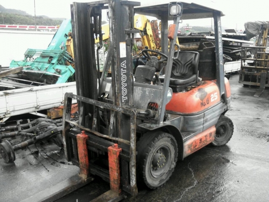 ----ขายรถโฟล์คลิฟต์ Toyota 6FD25----