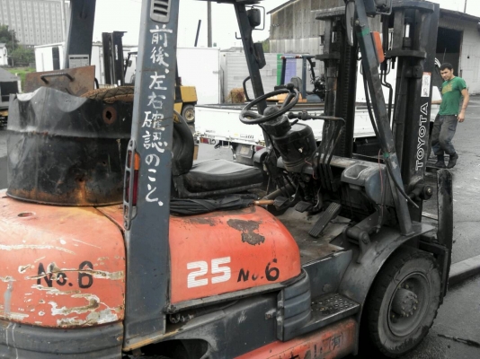 ----ขายรถโฟล์คลิฟต์ Toyota 6FD25----