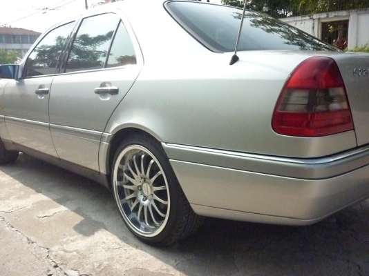 เบนซ์ C220 W202ปี95 สภาพดี ติดLPGประหยัดจริงๆ
