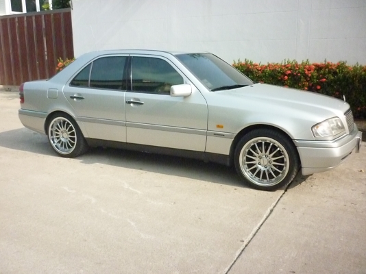 เบนซ์ C220 W202ปี95 สภาพดี ติดLPGประหยัดจริงๆ