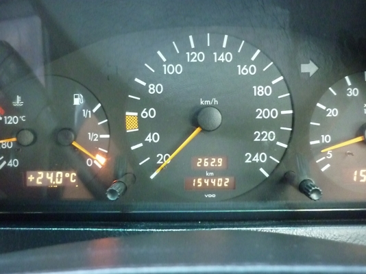 เบนซ์ C220 W202ปี95 สภาพดี ติดLPGประหยัดจริงๆ