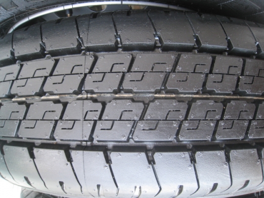 ขายกะทะล้อ Isuzu d-max ขอบ15 6รู139.7 +ฝาครอบ+ยางปี3513  สนใจติดต่อเล็กคลองสามครับ (081-3747940)