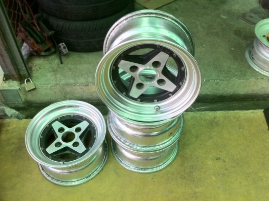 Hayashi Racing - Command 500