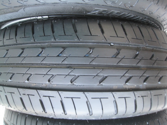 ขายล้อแม็กมือสอง Mitsu mirage 14"x4.5" et46 4รู100 + ยางปี38,1เส้นและ49,3เส้นปี12 สนใจติดต่อเล็กคลองสาม (081-3747940)