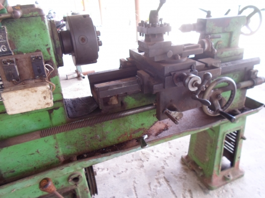 แท่นกลึง 4 ฟุต   ต้าชิง พร้อมใช้้ 40,000  มอเตอร์ใช้ไฟบ้าน