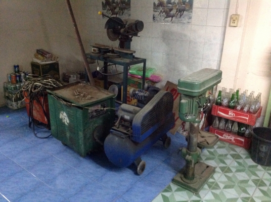 ขายเครื่องปั้มลม ตู้เชื่อม2 ตู้ โทร 0869099695