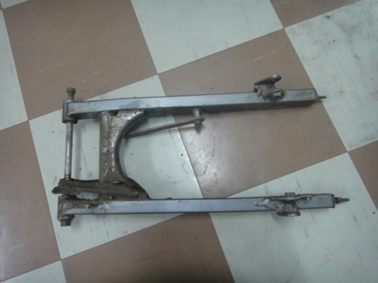 ขาย สวิงอาร์ม Yamaha X1 สภาพดี