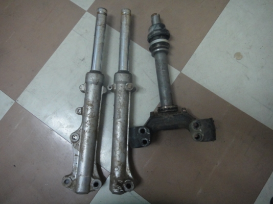 ขาย โช๊ค yamaha X1 แผลงคอ