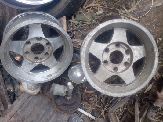 แม้ก17 13 คู่ก็ขายแยกก็ขาย