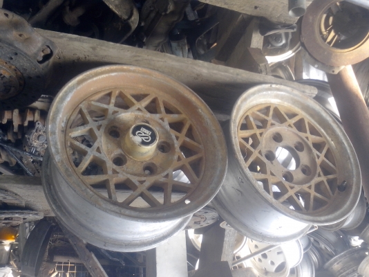 แม้ก17 13 คู่ก็ขายแยกก็ขาย