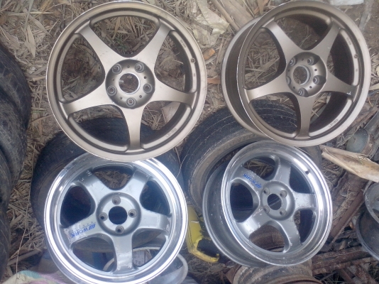 แม้ก17 13 คู่ก็ขายแยกก็ขาย