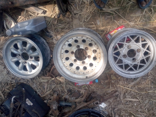 แม้ก17 13 คู่ก็ขายแยกก็ขาย