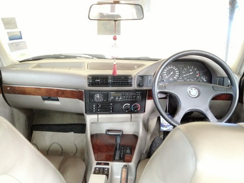 bmw 318iA e34 เครื่องเดิม ติดแก๊สLPG แต่งM3ทั้งคัน แม็กเท่