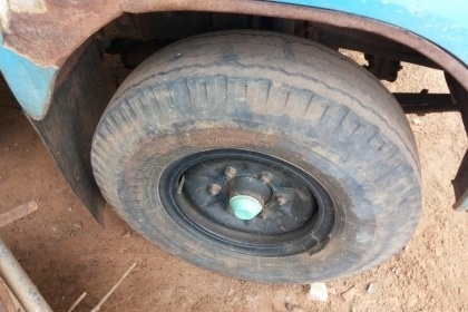 ISUZU TL 85 HP รถบรรทุก 4 ล้อกลาง กระบะเหล็กคอกไม้ความยาว 3.20 เมตรสภาพสวยไม่มีผุกร่อน เครื่องยนต์แน่นดีแรงดี ภายในเก๋งคอนโซลอยู่ครบไม่ผุ พวงมาลัยธรรมดา ช่วงล่างคัชซีไม่ผุไม่มีดาม ยางสภาพดี 4 เส้นประมาณ 60\% พร้อมบรรทุกพร้อมใช้งาน เอกสารทะเบียนครบพร้อม ราค ISUZU TL 85 HP รถบรรทุก 4 ล้อกลาง กระบะเหล็กคอกไม้ความยาว 3.20 เมตรสภาพสวยไม่มีผุกร่อน เครื่องยนต์แน่นดีแรงดี ภายในเก๋งคอนโซลอยู่ครบไม่ผุ พวงมาลัยธรรมดา ช่วงล่างคัชซีไม่ผุไม่มีดาม ยางสภาพดี 4 เส้นประมาณ 60\% พร้อมบรรทุกพร้อมใช้งาน เอกสารทะเบียนครบพร้อม ราค