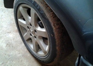 TOYOTA HILUX MIGHTY - X EXTRACAB 2.5 MT ปี 36 รถสวยจัดรอบคันพร้อมใช้งานได้เลยครับ เครื่องแน่นแรงดีไม่เยิ้ม ภายในเก๋งคอนโซลสวยครบพร้อม แอร์เย็น พวงมาลัยธรรมดา ภายนอกสวยบางเดิมๆกระบะไม่มีผุฝาท้ายโปร่งหลังอย่างสวย ช่วงล่างล้อแม็กสวยมาก ยางสภาพดี 4 เส้นประมาณ