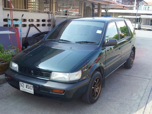 ขาย Mitsubishi Space Wagon GLXi  AT ปี 1993 สีเขียว 169,000 โทร 0853529501 คุณตี๋