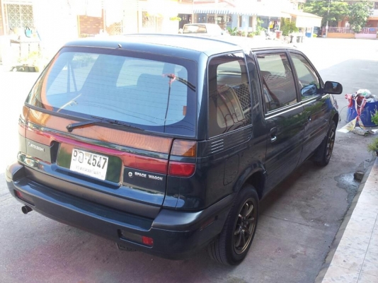 ขาย Mitsubishi Space Wagon GLXi  AT ปี 1993 สีเขียว 169,000 โทร 0853529501 คุณตี๋