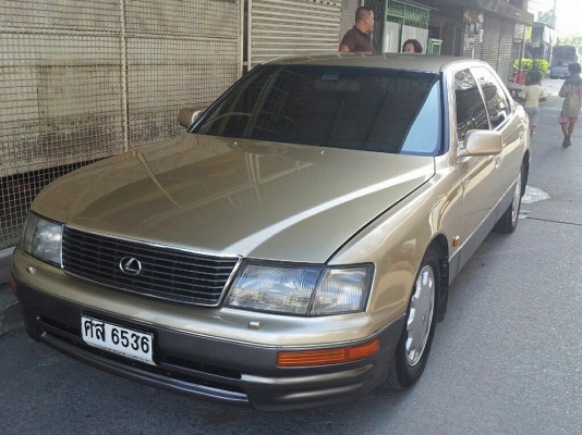 ขาย Toyota Lexus นำเข้า 328,000 เจ้าของขายเอง โทร088-9517836 คุณกวาง ขาย Toyota Lexus นำเข้า 328,000 เจ้าของขายเอง โทร088-9517836 คุณกวาง