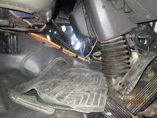 MITSUBISHI-FN527-TF-ซีเรียล-6,400---ขอบคุณทุกสายที่โทรครับ-