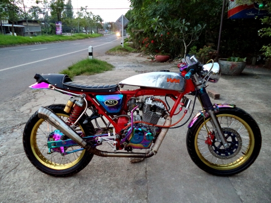 หนุ่ม ปราจีน : ขาย JX คาเฟ่ 200 สตาร์ทมือ แรงๆสวยๆ ทะเบียนพร้อม