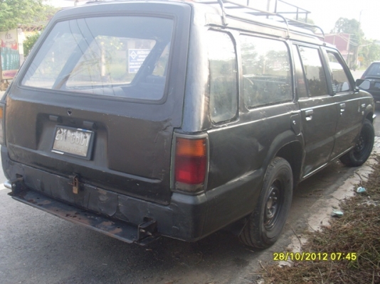 ขาย MAZDZ B2200 ปี89 แวน5ประตู ราคา 44000 ขาย MAZDZ B2200 ปี89 แวน5ประตู ราคา 44000