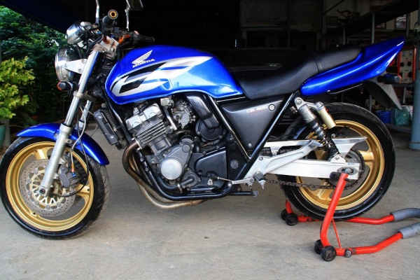 ขาย CB 400 ปี 93 อินวอย สรรพสามิิตแท้ สภาพสวย ท่อแต่ง เสียงมัน 67000